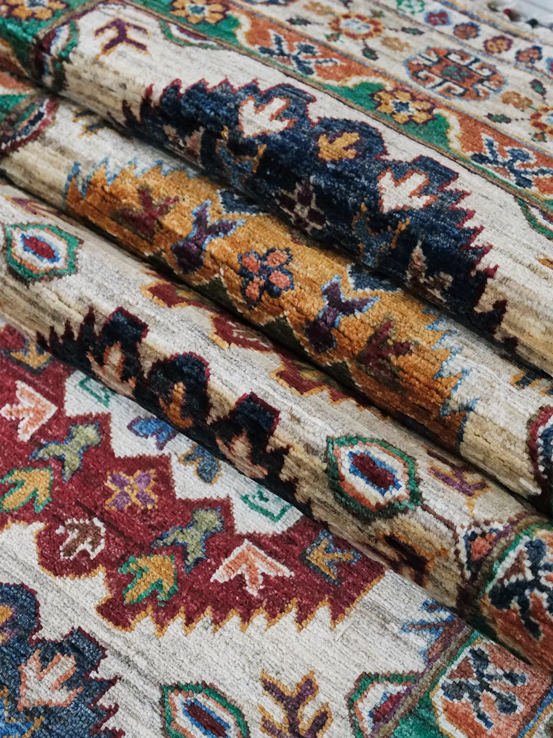 Afgan El Dokuma Yolluk   %100 Saf Yün   3.00× 0.83 =2.49 m2