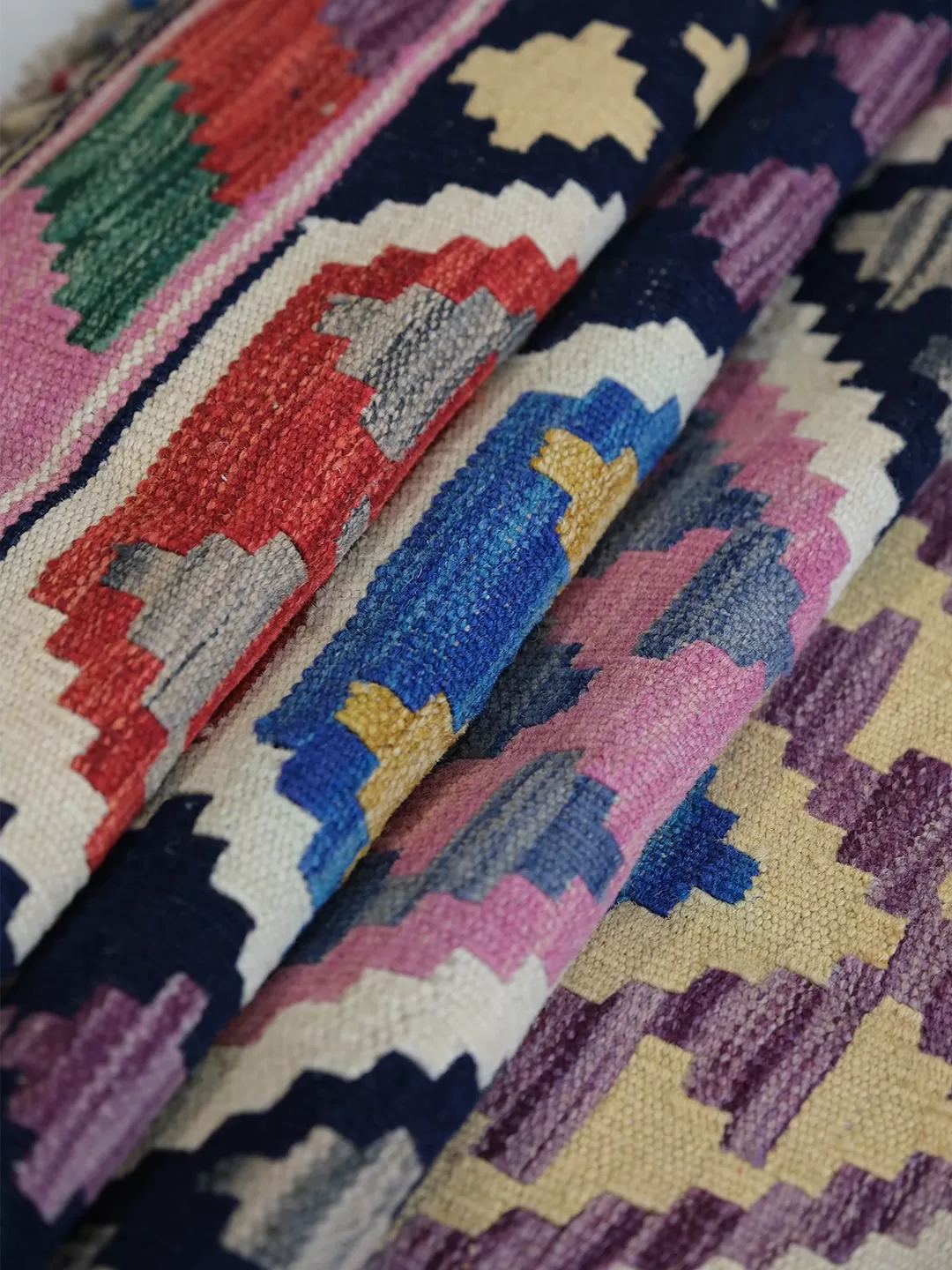 Afgan El Dokuma Maimana Kilim   %100 Saf Yün   1.77x1.30=2.30m2