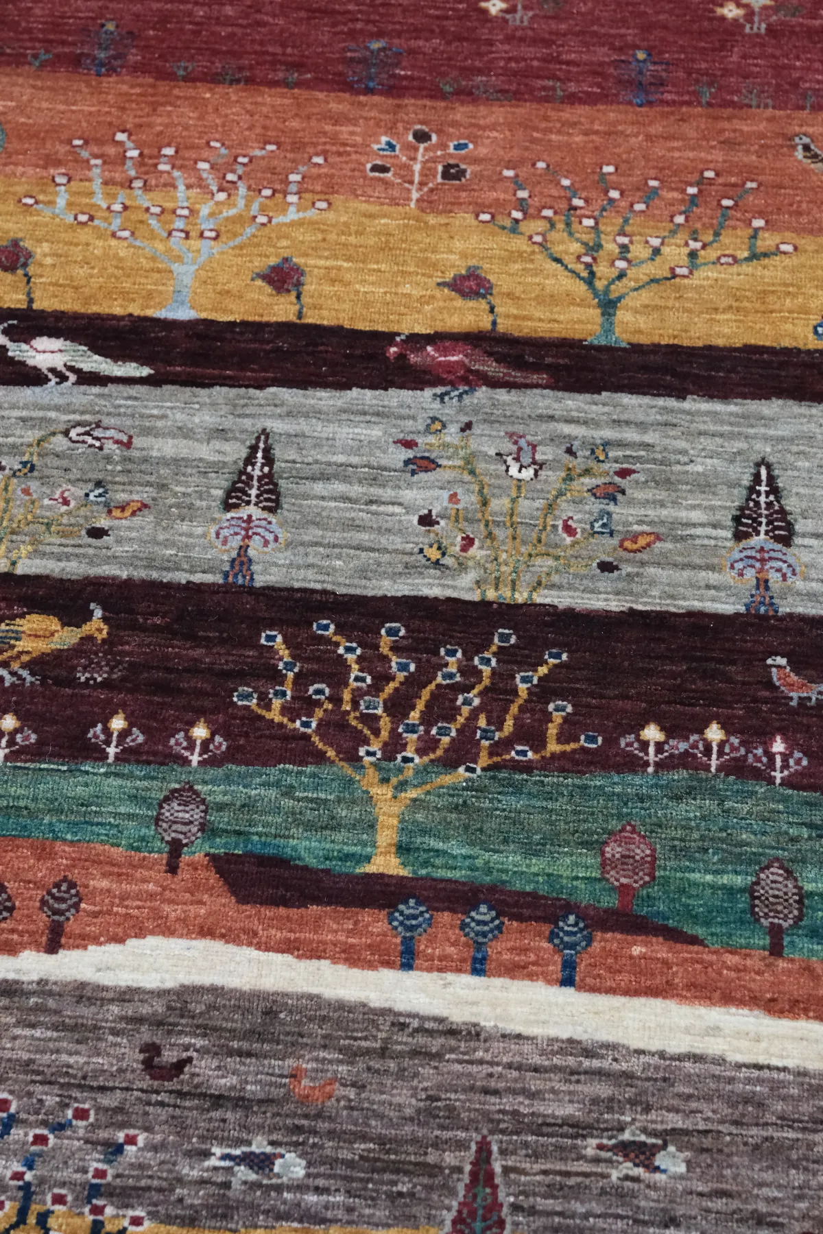 Afgan Halı   %100 Saf Yün   1.84x1.94=2.28m2  35x40 ilmek